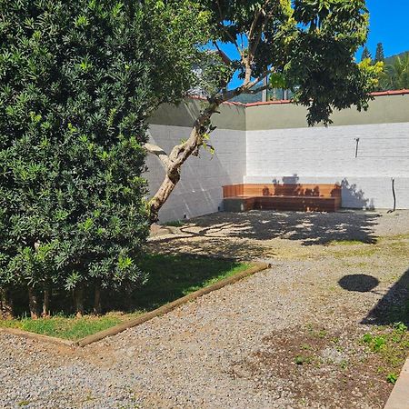 Casa Do Cameron أوباتوبا المظهر الخارجي الصورة